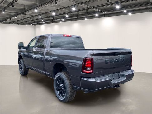 New 2026 RAM 2500 Big Horn AWD/4WD image 3