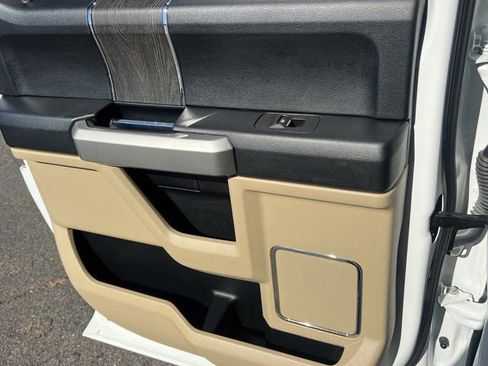 Used 2021 Ford F250 Lariat w/ Lariat Ultimate Package image 29