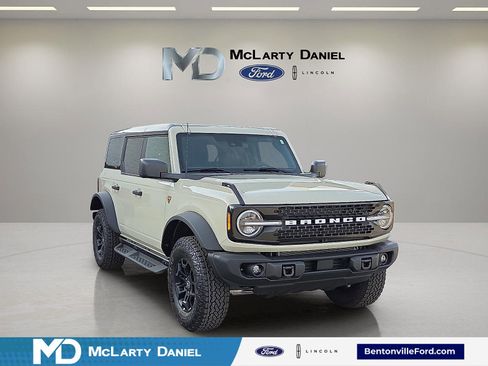 New 2026 Ford Bronco Badlands AWD/4WD image 1