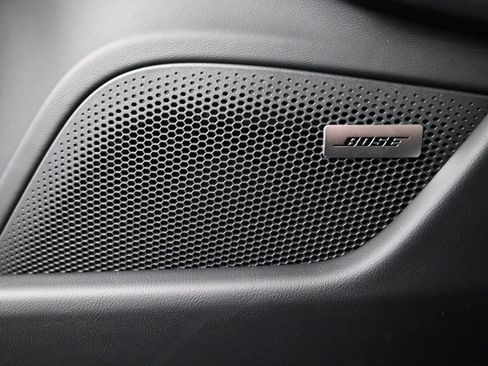 New 2026 Porsche Taycan image 17