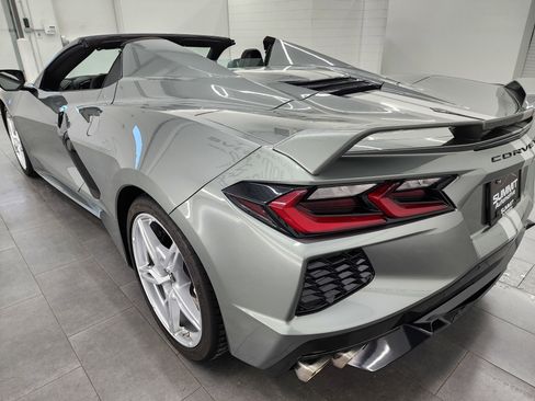 Used 2022 Chevrolet Corvette Stingray Premium Conv w/ Z51 Performance Package image 6
