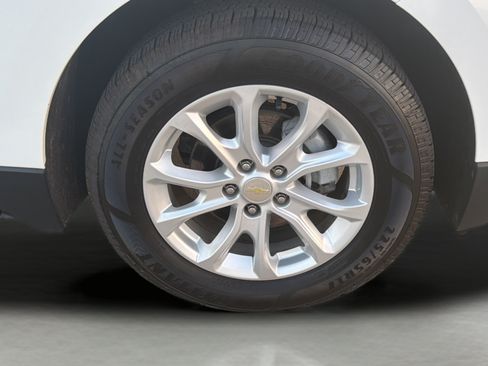 Used 2018 Chevrolet Equinox LT FWD image 28