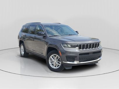New 2025 Jeep Grand Cherokee L Laredo