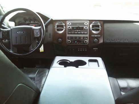 Used 2012 Ford F350 Lariat w/ Chrome Pkg AWD/4WD image 22