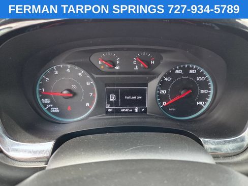 Used 2023 Chevrolet Traverse LT FWD image 36