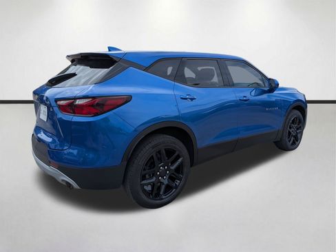 Used 2019 Chevrolet Blazer LT FWD image 4