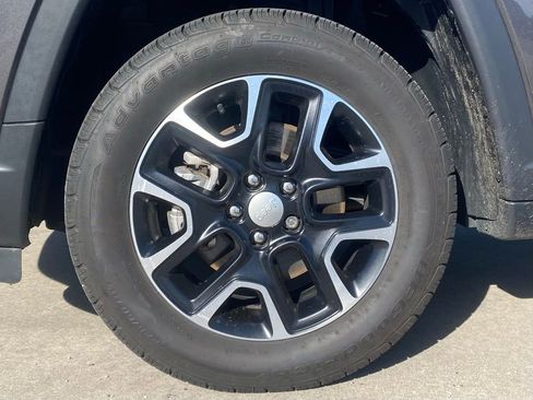 Used 2022 Jeep Compass Latitude w/ Convenience Group image 9