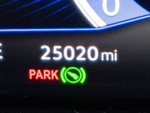 Used 2022 Volkswagen Taos SE image 22