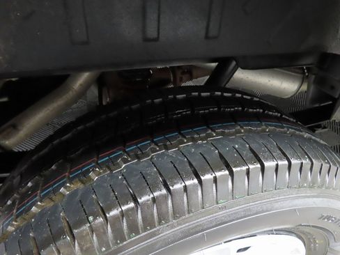 Used 2023 Ford Transit 250 Low Roof w/ Exterior Upgrade Package image 27