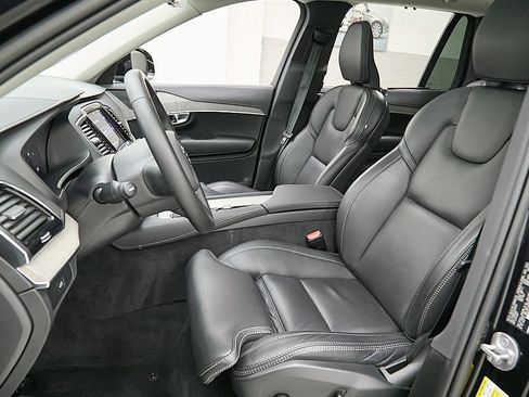 Used 2024 Volvo XC90 B6 Ultimate w/ Protection Package Premier image 14