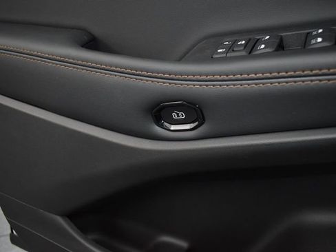 New 2026 Jeep Cherokee Limited AWD/4WD image 19