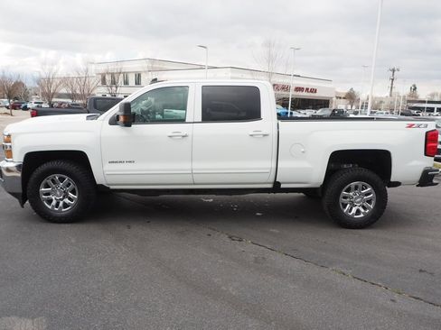 Used 2019 Chevrolet Silverado 2500 LT AWD/4WD image 8