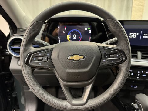 New 2026 Chevrolet Trax LT image 26