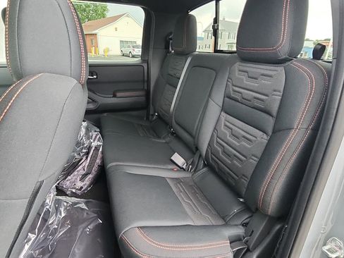 New 2025 Nissan Frontier PRO-4X image 7