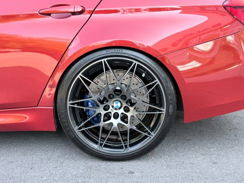Used 2016 BMW M3 RWD image 42