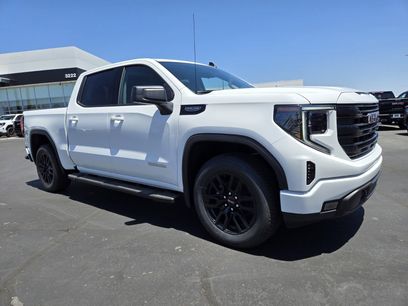 New 2025 GMC Sierra 1500 Elevation w/ Preferred Package