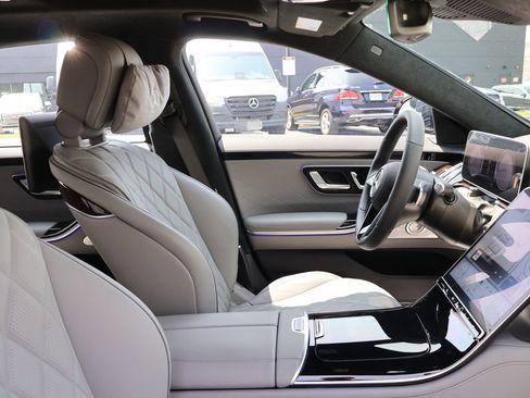 Certified 2023 Mercedes-Benz S 580 4MATIC Sedan image 10