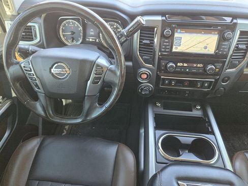 Used 2018 Nissan Titan Platinum Reserve w/ Platinum Utility Package image 29