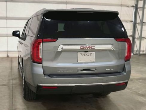 Certified 2023 GMC Yukon XL SLT w/ SLT Luxury Package image 7