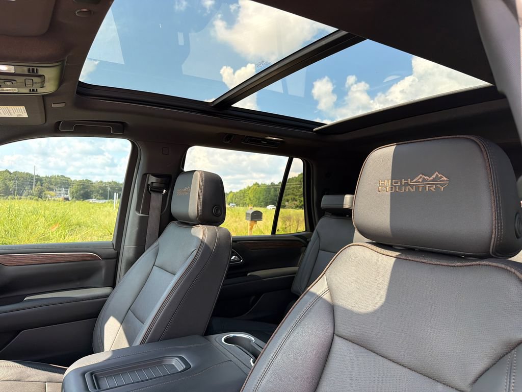 Used 2023 Chevrolet Tahoe High Country AWD/4WD image 30