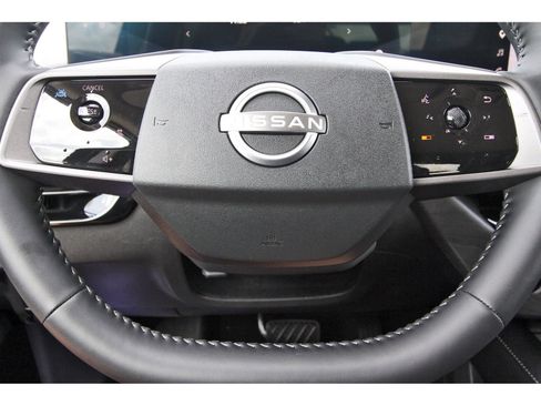 Certified 2025 Nissan Murano SL w/ Cargo Package AWD/4WD image 16