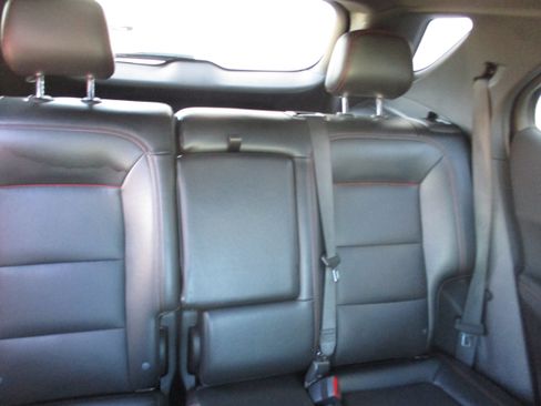 Used 2024 Chevrolet Equinox RS w/ RS Leather Package image 25