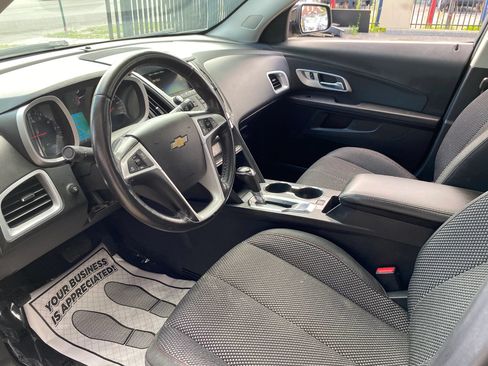 Used 2017 Chevrolet Equinox LT w/ True North Edition AWD/4WD image 3