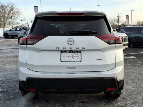 New 2026 Nissan Rogue SV w/ Cold Weather Package image 5