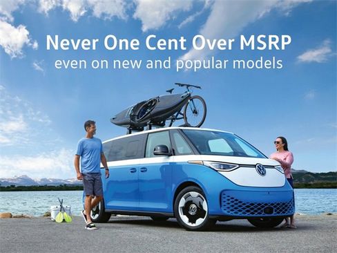 New 2025 Volkswagen Taos S image 21