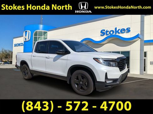 Certified 2021 Honda Ridgeline Black Edition image 1