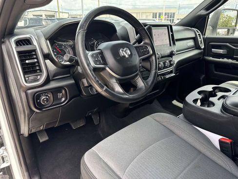 Used 2024 RAM 2500 Big Horn AWD/4WD image 17