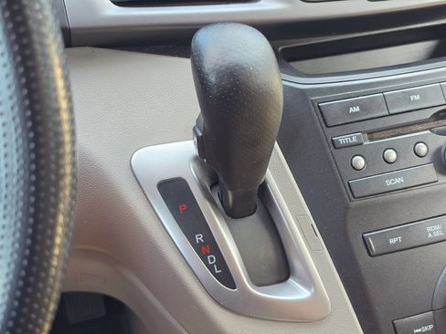 Used 2011 Honda Odyssey LX image 30