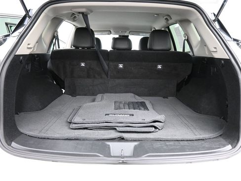 Used 2024 Nissan Murano SV w/ SV Midnight Edition Package image 18