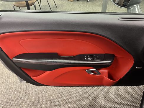 Used 2019 Dodge Challenger R/T Scat Pack w/ Plus Package image 21