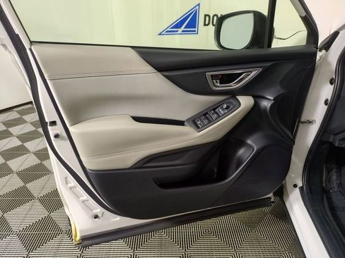 Used 2022 Subaru Forester Premium AWD/4WD image 13