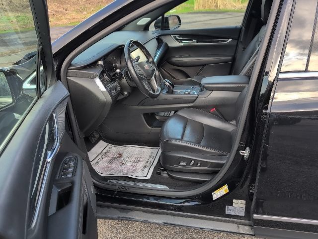 Used 2023 Cadillac XT5 Premium Luxury AWD/4WD image 11