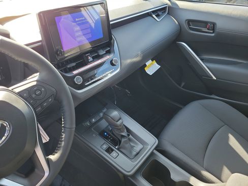 New 2026 Toyota Corolla Cross LE image 12