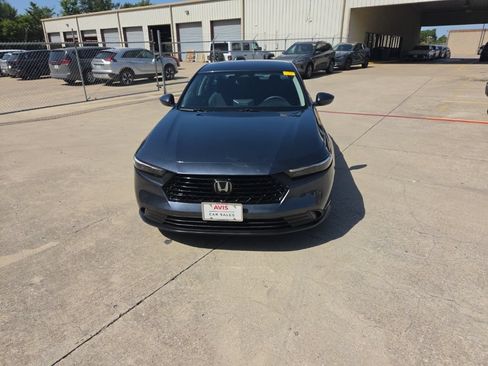 Used 2025 Honda Accord LX image 5