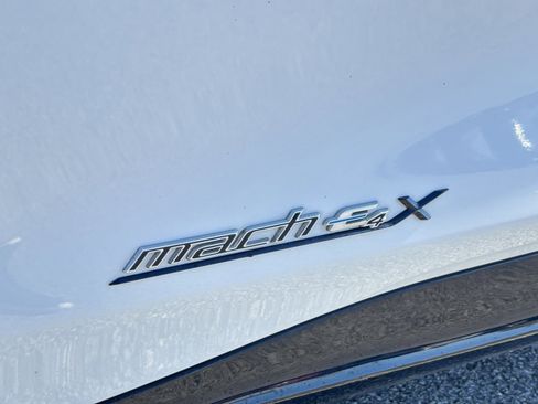 Used 2022 Ford Mustang Mach-E Premium image 16