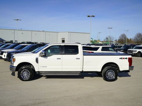 Used 2022 Ford F250 Lariat w/ Chrome Package image 9