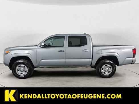 Used 2023 Toyota Tacoma SR AWD/4WD image 8
