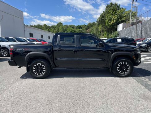 Used 2024 Nissan Frontier PRO-4X w/ Technology Package AWD/4WD image 8