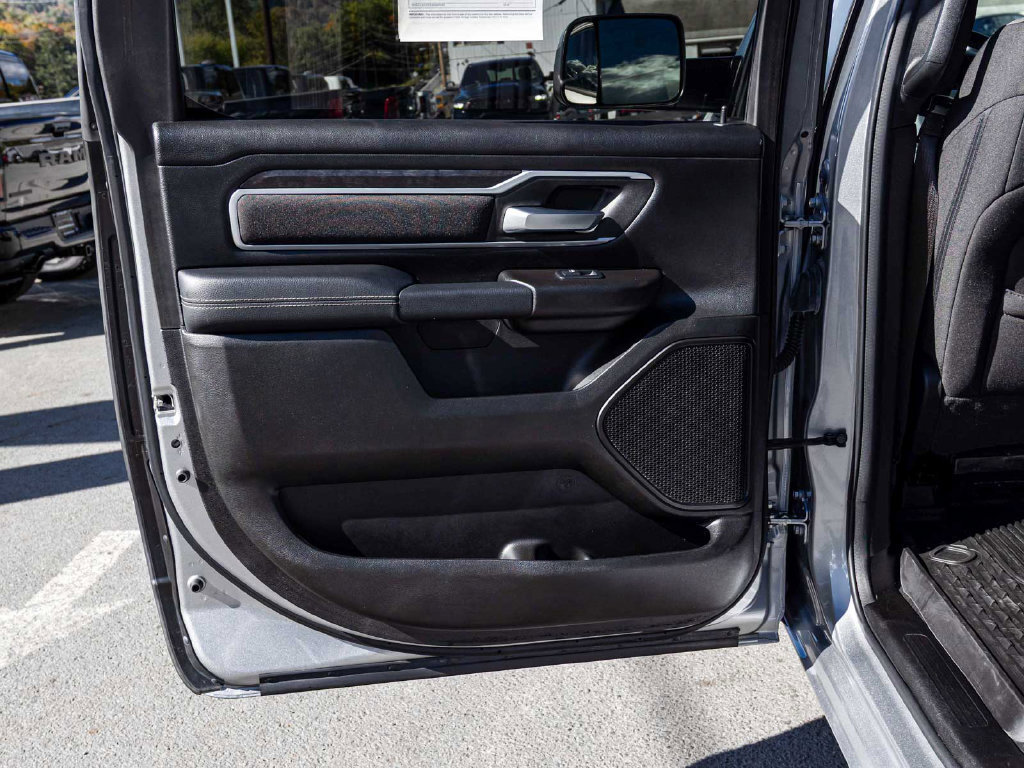 Used 2023 RAM 1500 Big Horn AWD/4WD image 14