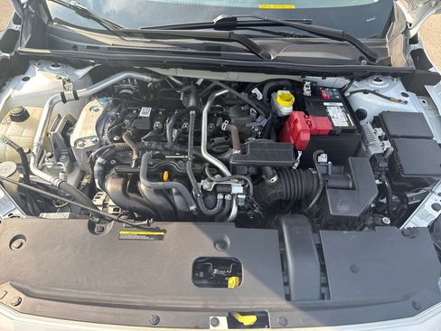 Used 2023 Nissan Sentra SR w/ Trunk Package image 23