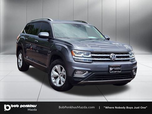 Used 2018 Volkswagen Atlas SEL AWD/4WD image 1