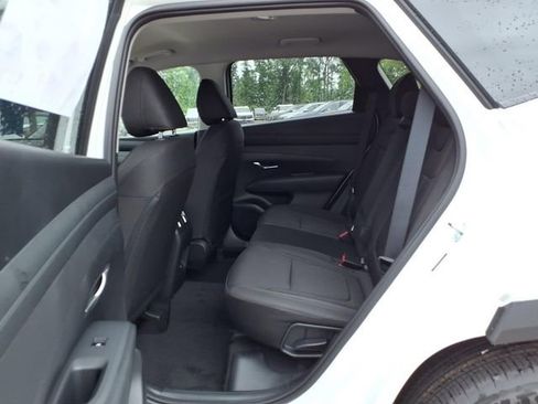 New 2026 Hyundai Tucson SEL FWD image 17