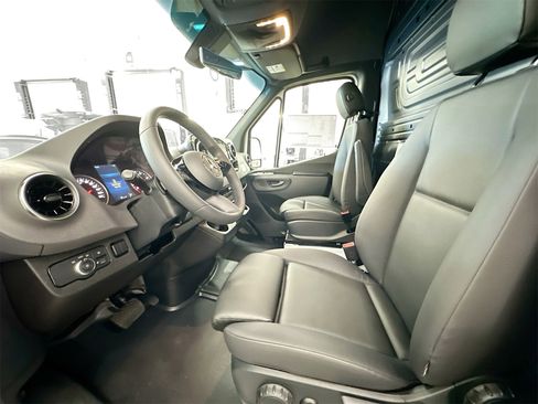 New 2026 Mercedes-Benz Sprinter 144 Cargo image 21