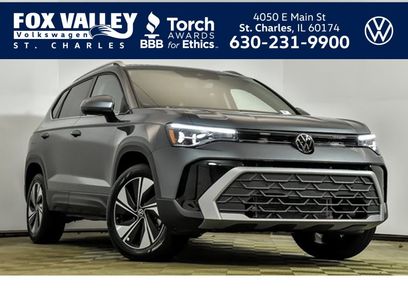 Certified 2025 Volkswagen Taos SE w/ Panoramic Sunroof Package
