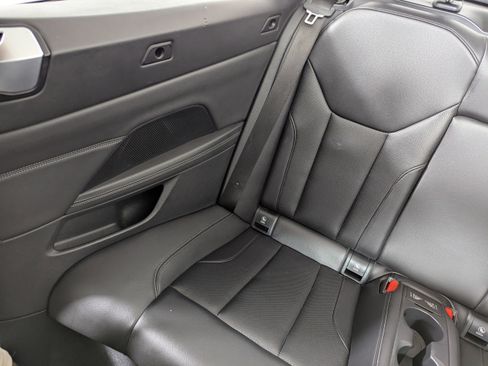 Used 2025 BMW 430i Convertible RWD image 12