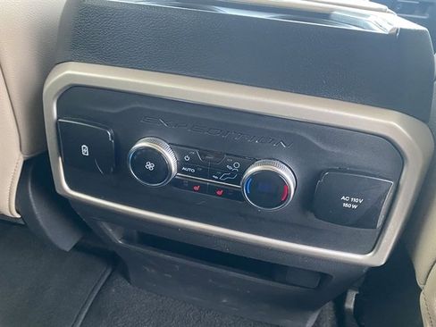 Used 2024 Ford Expedition Max Limited image 7